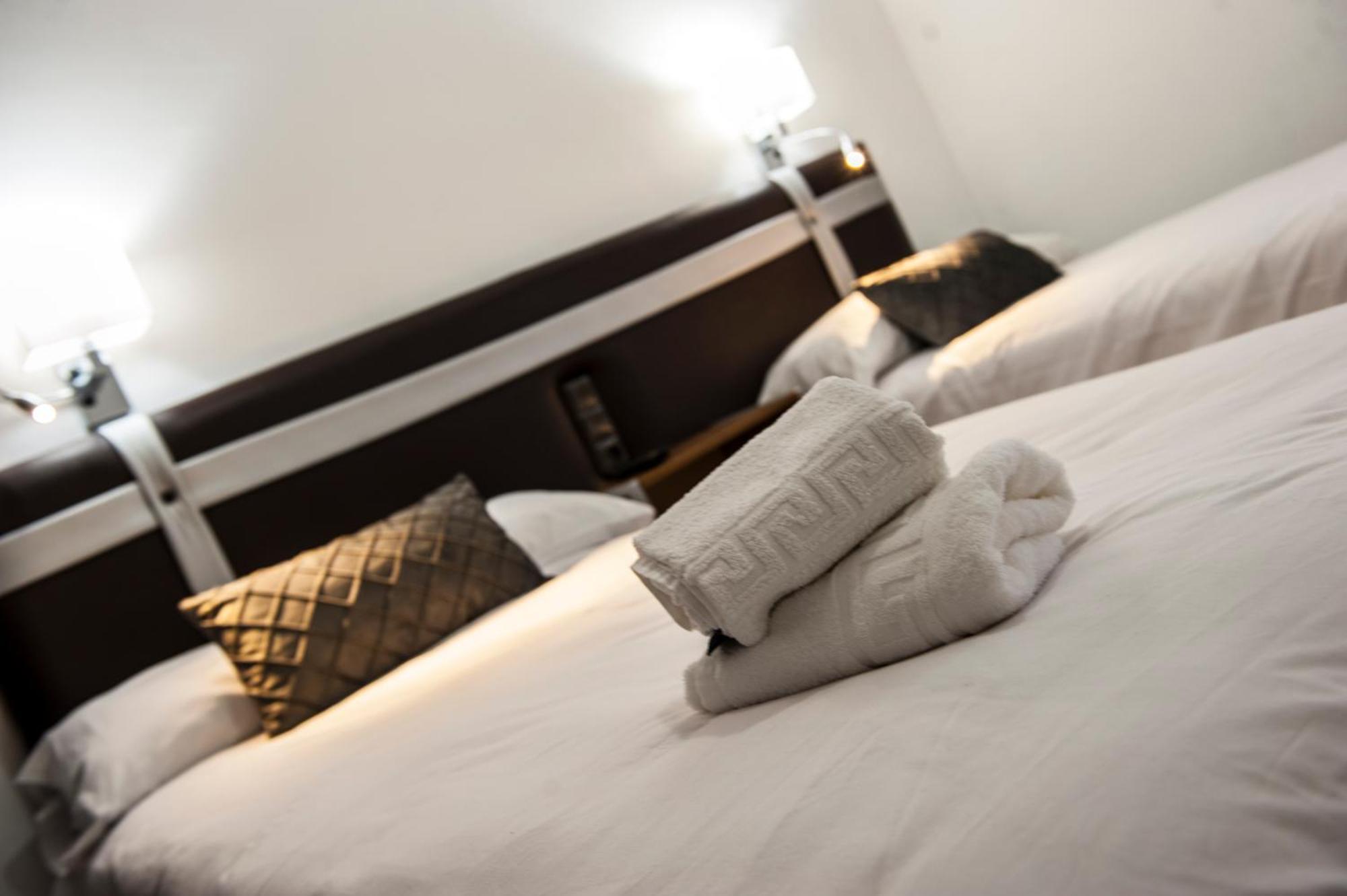 Hostal Las Palomas Lucena Eksteriør bilde