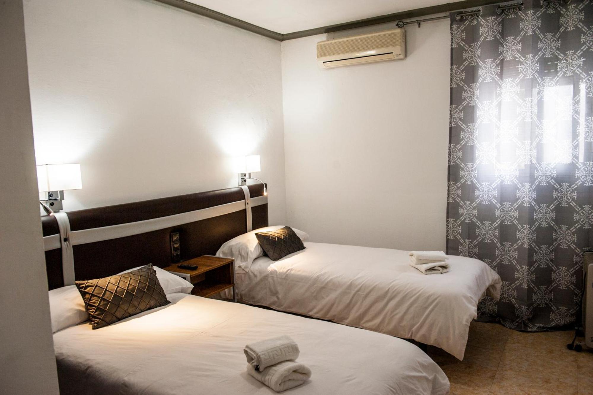 Hostal Las Palomas Lucena Eksteriør bilde