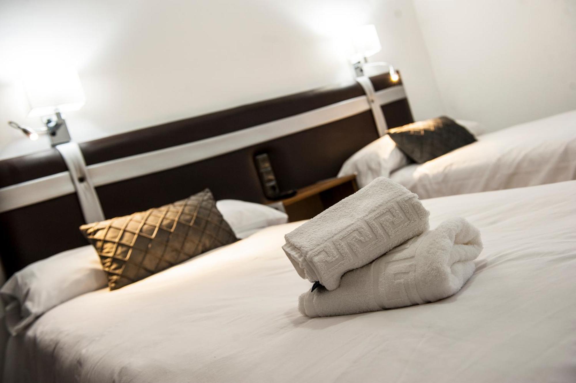 Hostal Las Palomas Lucena Eksteriør bilde